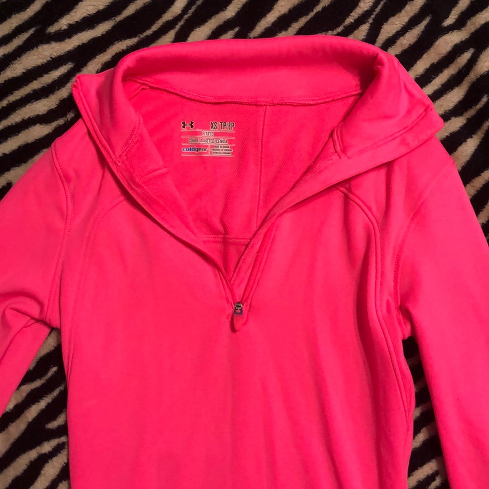 Long sleeve fitted shirt